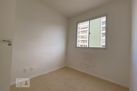 Quarto 1 de apartamento para alugar com 2 quartos, 45m² em Vicente de Carvalho, Rio de Janeiro