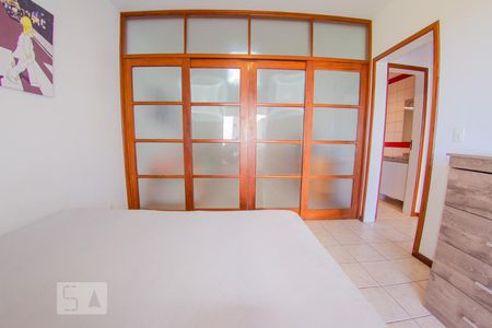 Quarto 1 de apartamento para alugar com 2 quartos, 68m² em Ingleses Norte, Florianópolis