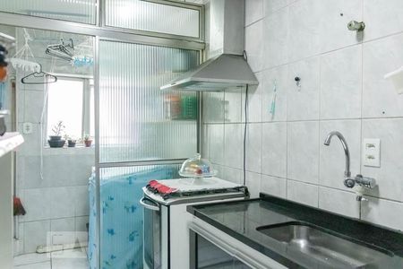 Cozinha de apartamento à venda com 2 quartos, 55m² em Vila Parque Jabaquara, São Paulo