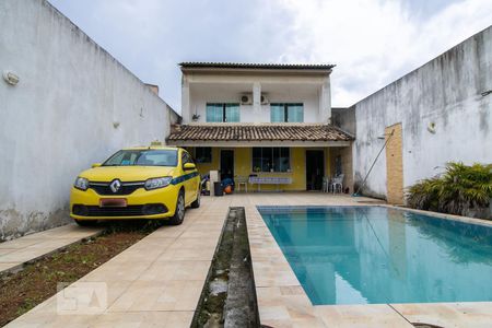 Garagem e Fachada da Casa de casa para alugar com 6 quartos, 360m² em Irajá, Rio de Janeiro