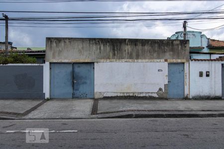 Fachada de casa para alugar com 6 quartos, 360m² em Irajá, Rio de Janeiro