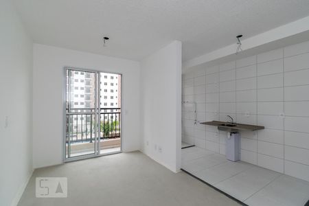 Sala de apartamento para alugar com 2 quartos, 44m² em Irajá, Rio de Janeiro