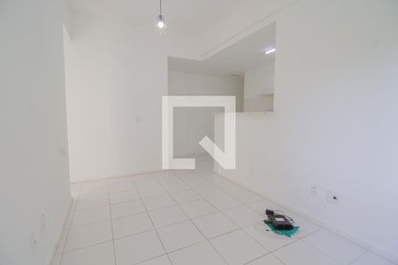 sala  de apartamento à venda com 2 quartos, 56m² em Recreio dos Bandeirantes, Rio de Janeiro