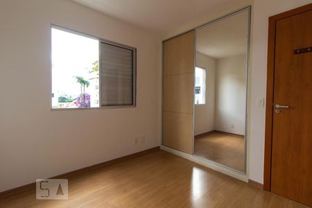 Suíte 1 de apartamento para alugar com 3 quartos, 110m² em Sagrada Família, Belo Horizonte