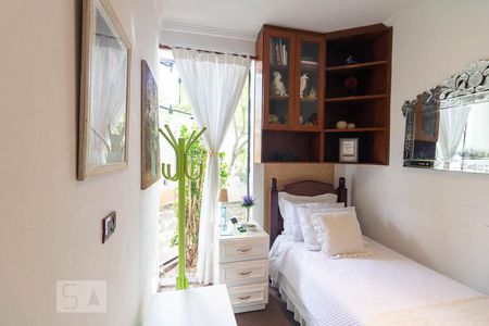 Quarto 1 de casa para alugar com 4 quartos, 277m² em Vila Valparaíso, Santo André