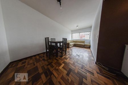 Sala de apartamento para alugar com 2 quartos, 47m² em Centro, Curitiba