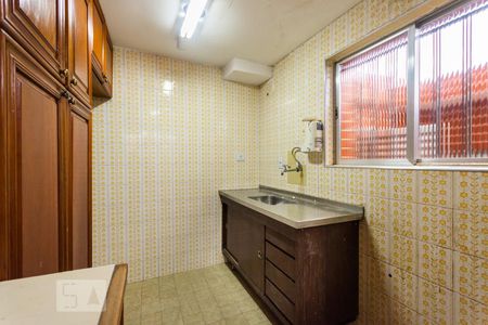 Casa para alugar com 126m², 2 quartos e 2 vagas Casa para alugar com 126m², 2 quartos e 2 vagasCozinha