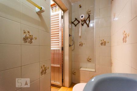 Casa para alugar com 126m², 2 quartos e 2 vagas Casa para alugar com 126m², 2 quartos e 2 vagasBanheiro de serviço