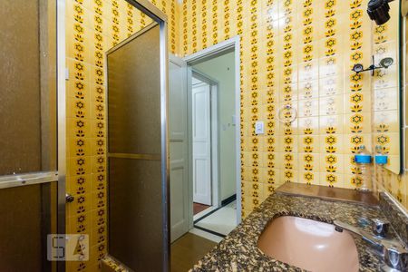 Casa para alugar com 126m², 2 quartos e 2 vagas Casa para alugar com 126m², 2 quartos e 2 vagasBanheiro