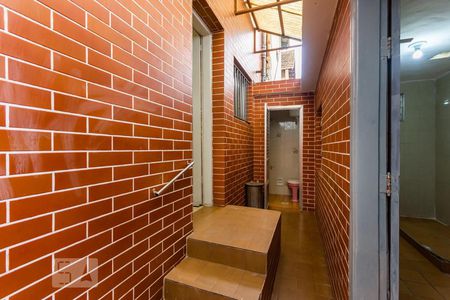 Casa para alugar com 126m², 2 quartos e 2 vagas Casa para alugar com 126m², 2 quartos e 2 vagasCorredor quintal