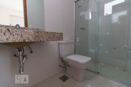 Banheiro da Suíte 1 de apartamento para alugar com 3 quartos, 76m² em Renascença, Belo Horizonte