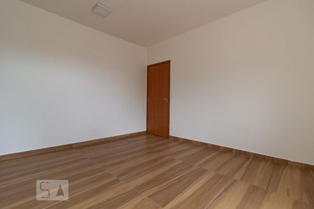 Sala de apartamento para alugar com 3 quartos, 76m² em Renascença, Belo Horizonte