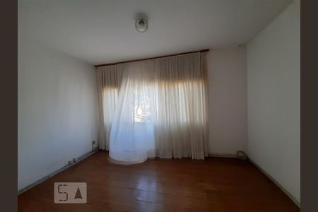 Quarto de apartamento para alugar com 3 quartos, 90m² em Gutierrez, Belo Horizonte