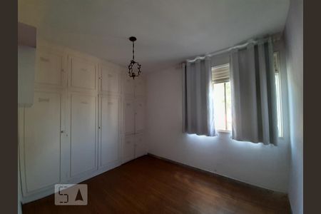 Quarto de apartamento para alugar com 3 quartos, 90m² em Gutierrez, Belo Horizonte