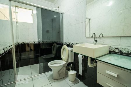 Banheiro de casa à venda com 4 quartos, 200m² em Penha de França, São Paulo