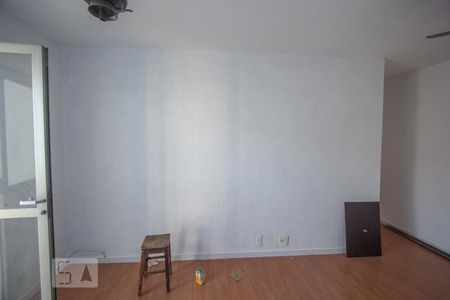 Sala de apartamento para alugar com 2 quartos, 70m² em Penha, Rio de Janeiro