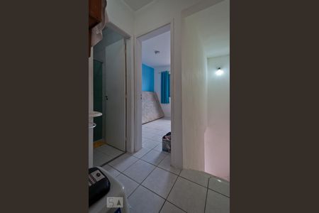 Hall de casa de condomínio para alugar com 2 quartos, 133m² em Vila Talarico, São Paulo