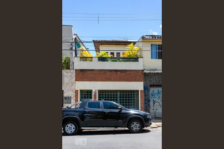 Fachada de casa à venda com 4 quartos, 200m² em Siciliano, São Paulo