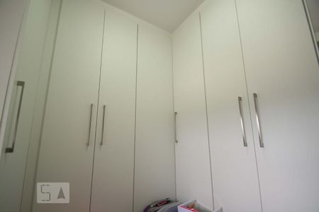 Armário do Quarto 2 de apartamento para alugar com 3 quartos, 86m² em Jardim Aeroporto, São Paulo