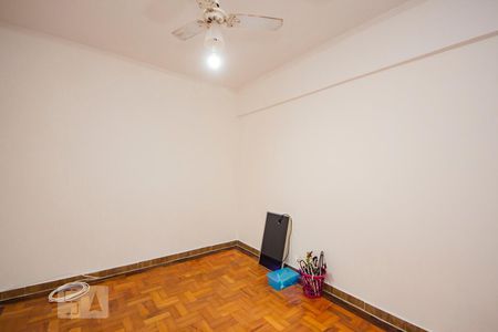 Quarto 2 de apartamento para alugar com 2 quartos, 63m² em Petrópolis, Porto Alegre