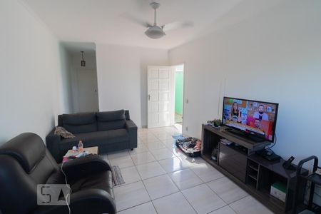 Sala de casa à venda com 3 quartos, 125m² em Vila Mangalot, São Paulo