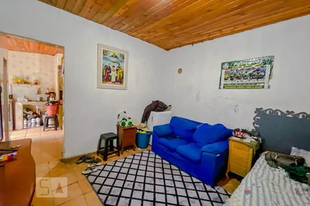 Sala de casa à venda com 6 quartos, 300m² em Vila Ivone, São Paulo