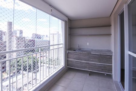 Varanda Sala de apartamento para alugar com 3 quartos, 76m² em Vila Pompéia, São Paulo