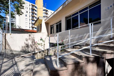 Garagem de casa à venda com 5 quartos, 500m² em Vila Anglo Brasileira, São Paulo