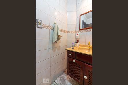 Lavabo de casa à venda com 3 quartos, 180m² em Vila Yara, Osasco