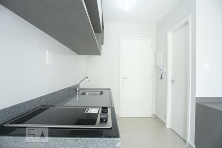 Cozinha de kitnet/studio para alugar com 1 quarto, 20m² em Liberdade, São Paulo