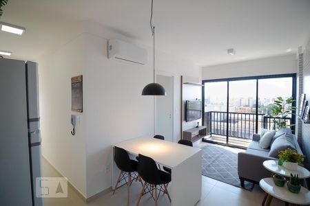 Salas de apartamento para alugar com 1 quarto, 39m² em Jardim Guanabara, Campinas