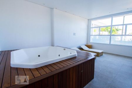 Apartamento à venda com 75m², 2 quartos e 2 vagas Apartamento à venda com 75m², 2 quartos e 2 vagasSauna