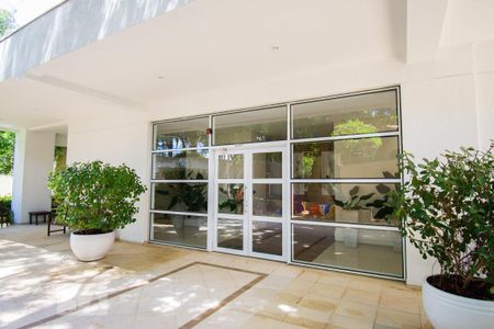Apartamento à venda com 75m², 2 quartos e 2 vagas Apartamento à venda com 75m², 2 quartos e 2 vagasFachada do bloco