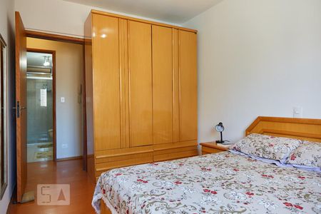 Quarto 1 - Armários de apartamento à venda com 2 quartos, 58m² em Água Branca, São Paulo