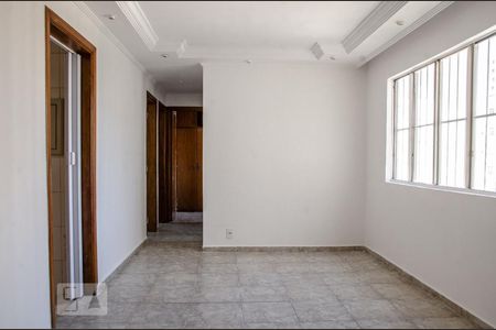 Sala de apartamento para alugar com 3 quartos, 60m² em Jardim Íris, São Paulo