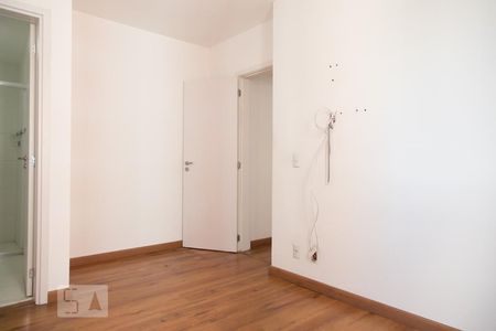 Suite de apartamento para alugar com 2 quartos, 59m² em Picanço, Guarulhos