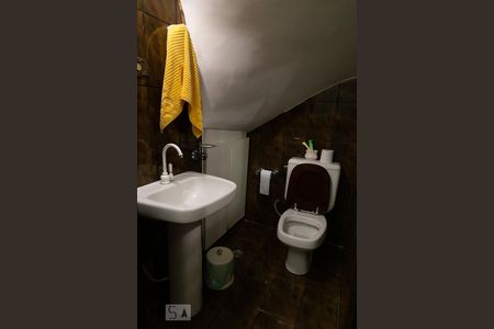 Lavabo de casa à venda com 3 quartos, 256m² em Vila Moraes, São Paulo