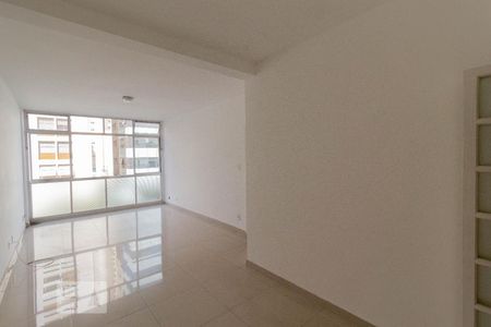 Sala de apartamento para alugar com 2 quartos, 70m² em Pinheiros, São Paulo