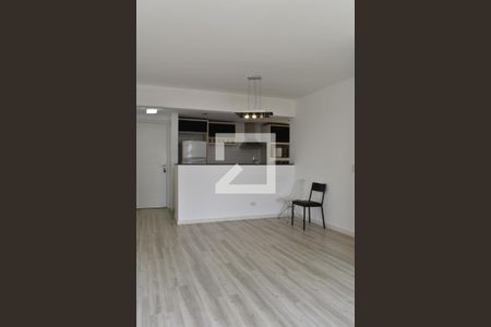 Sala de apartamento para alugar com 3 quartos, 74m² em Cabral, Curitiba