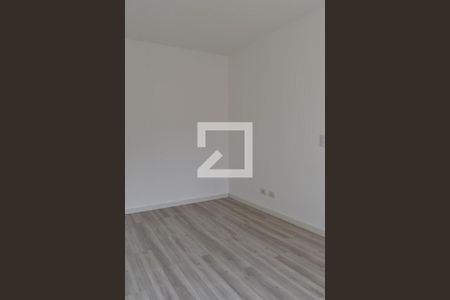 Suíte de apartamento para alugar com 3 quartos, 74m² em Cabral, Curitiba