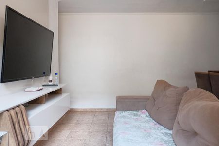 Sala de apartamento à venda com 3 quartos, 65m² em Cidade Antônio Estêvão de Carvalho, São Paulo