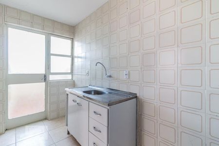 Cozinha de apartamento para alugar com 1 quarto, 51m² em Partenon, Porto Alegre