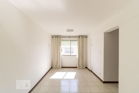 Sala de apartamento à venda com 2 quartos, 62m² em Vila Heliópolis, São Paulo