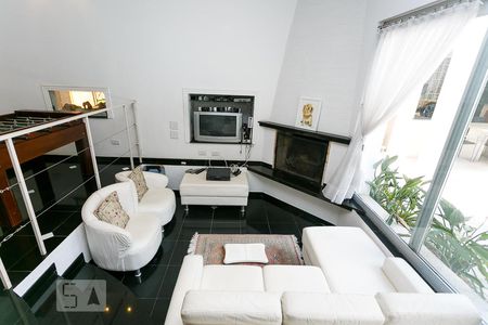 Casa à venda com 450m², 4 quartos e 6 vagas Casa à venda com 450m², 4 quartos e 6 vagasSala 4