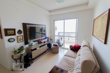 Sala de apartamento para alugar com 2 quartos, 74m² em Kobrasol, São José