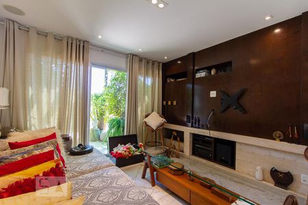 Sala de apartamento à venda com 3 quartos, 220m² em Santo Amaro, São Paulo