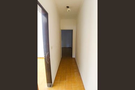 Corredor de casa à venda com 3 quartos, 120m² em Vila Conceicao, Diadema