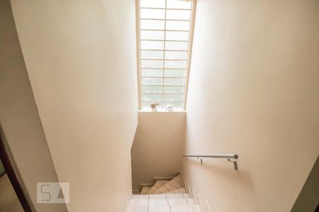 Escada acesso - Quartos de casa à venda com 3 quartos, 150m² em Vila Santa Catarina, São Paulo