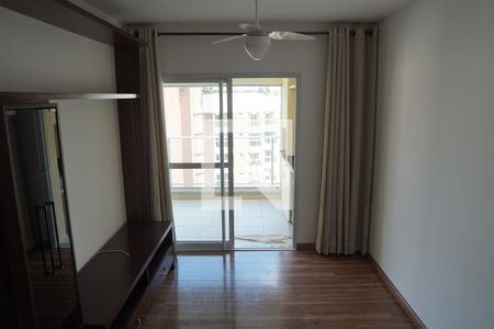 Sala de apartamento para alugar com 3 quartos, 88m² em Jardim Ampliação, São Paulo