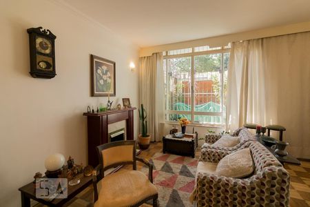 Sala de casa para alugar com 3 quartos, 160m² em Indianópolis, São Paulo